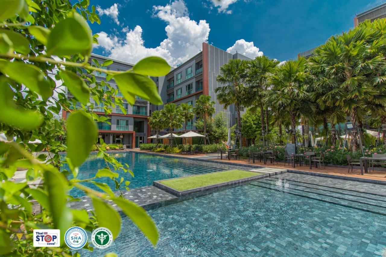 Aisana Hotel Korat Nakhonratchasima Exteriör bild